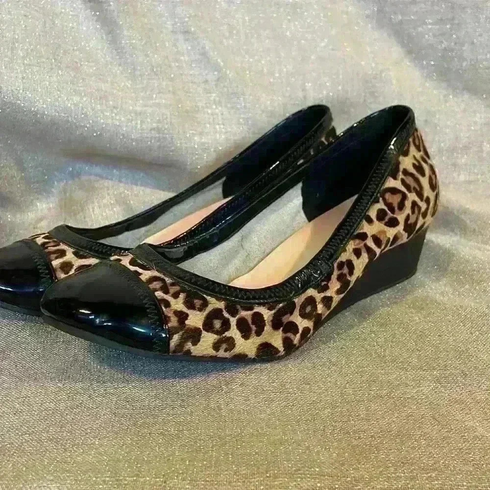 Cole Haan leopard print size 10